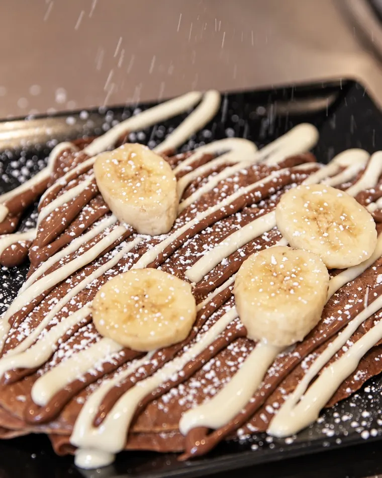 Crêpe con Nutella, cioccolato bianco e banana